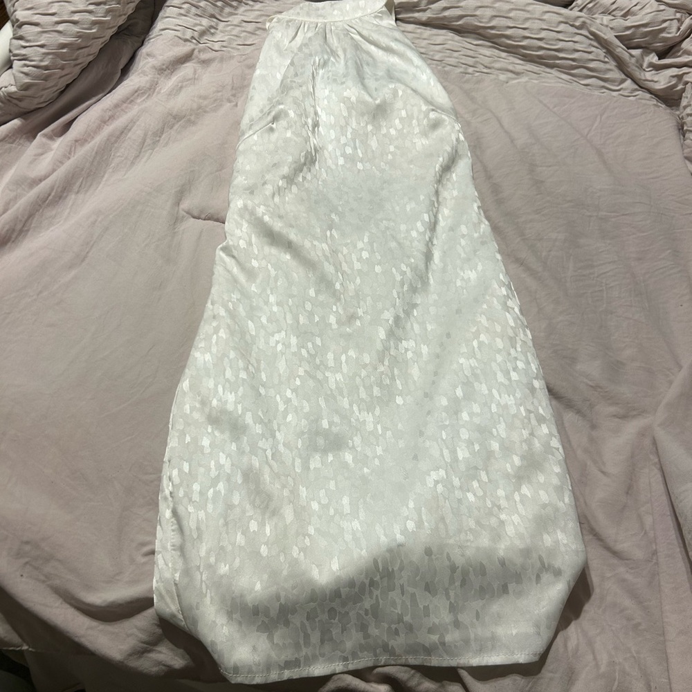 Le Lis Cream Satin Dress